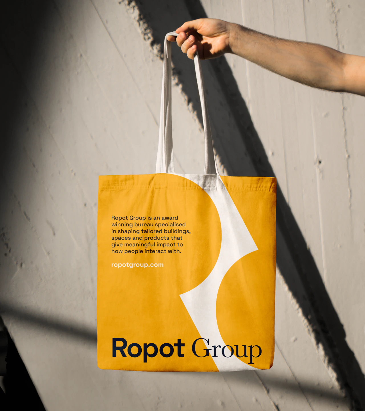 Studio-Hrastar-Ropot-Group-Tote-Bag